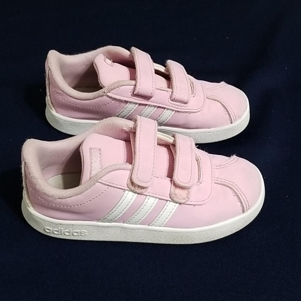Size 10 girls pink/white Adidas.